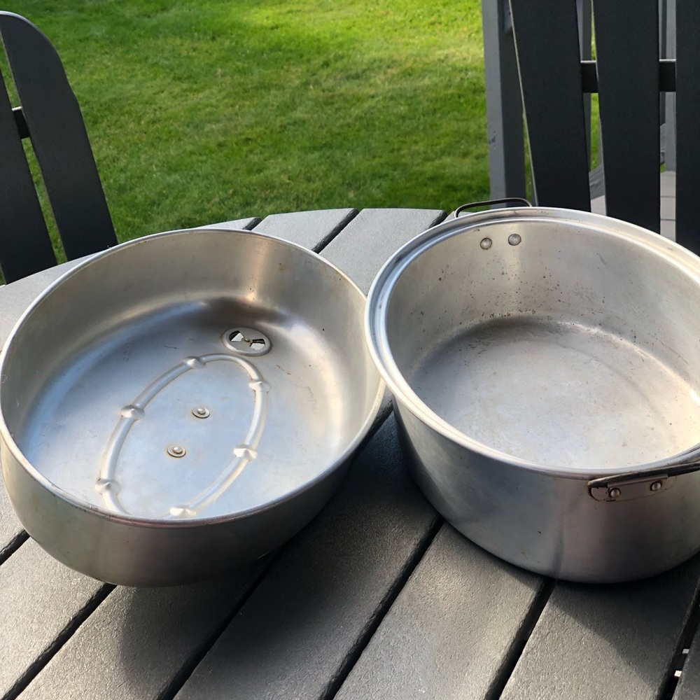 1960’s vintage Wearever aluminum Roaster with Lid - Silver - Picture 3 of 12